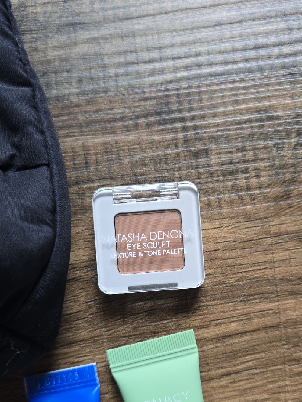 Skin/Makeup Bundle - Picture 7 of 7